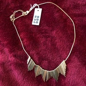 Gold fringe necklace
